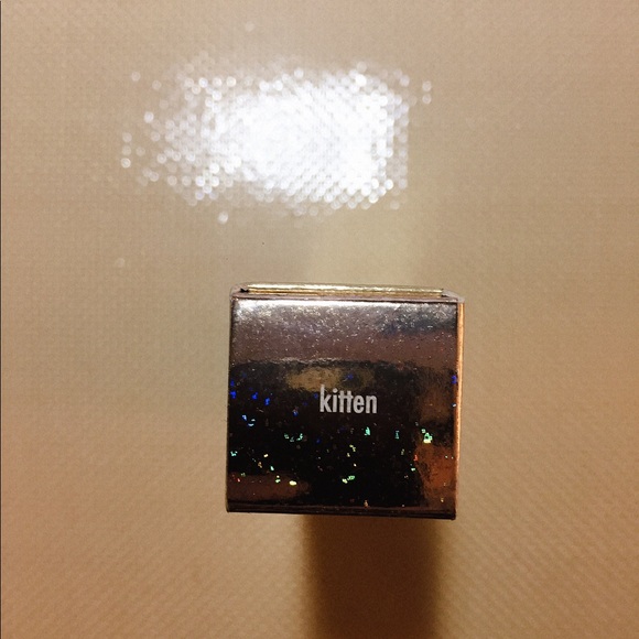 Stila Glitter & Glow highlighter/ Enlumineur 6 ml - Picture 3 of 8